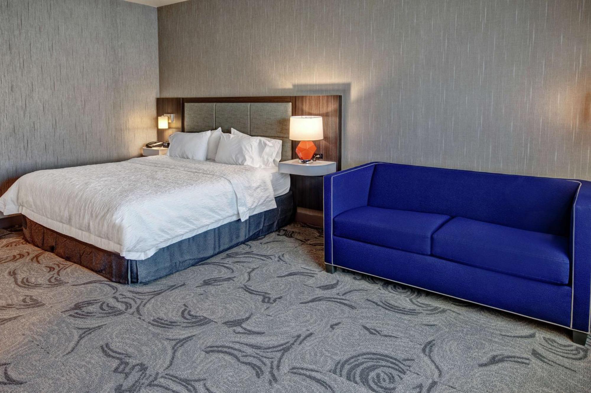 Hampton Inn Fresno Airport Экстерьер фото